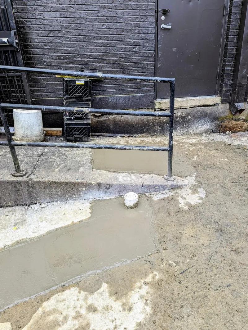 Grease trap service at a Pleasant Valley restaurant
